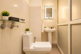 Hotel Kasa Stays - Ramesh Nagar Metro - 2