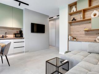 New Business and Leisure Modern Apartment next to Metro Station with WiFi and Free Private Parking - 7