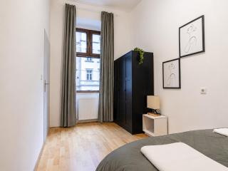 Bright and Cozy 2-Bedroom Apartment in Vienna - 6