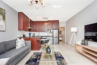 Antibes in West Road South Sandton Apartment - 9