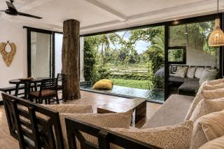 Luxury Treehouse, Stunning View, Great Location! - 9
