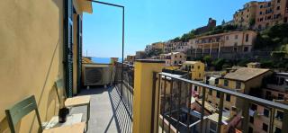 Cinque Terre Homes by Bluchalet - 3