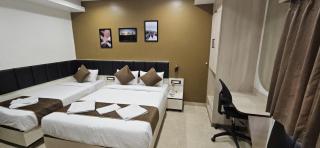 The Executive Inn - 8