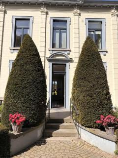 Chateau entierement privatise - 2