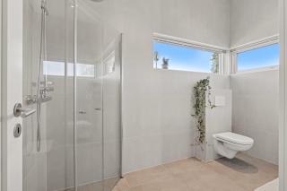 Three bedrooms house - 1