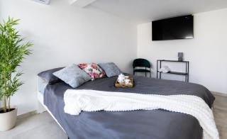 Apartments with Shared Pool - 0