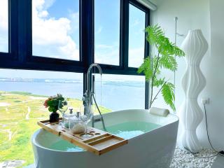 Danga Bay Country Garden by Short Escape - 1