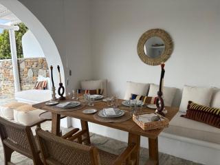 Platon Luxury Seaview Villa in Kythnos - 1