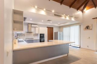 Luxury 4BR Villa 5 Private Pool Jacuzzi - 6