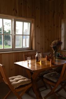 Thatch Guesthouse with Banya & Jacuzzi, Near Beach - 9