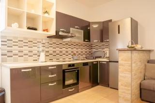 Guesthouse Viktorija Flat - Exskluziv apartman - 1