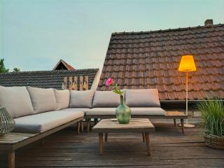 Die Art Farm I Group Rental near Frankfurt I Messe - 9