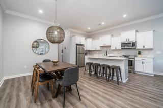 Lakefront Oasis with Game Room! - 2