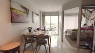 Beachfront Mosaic Condo - Cozy 1BR Sleeps 2 with Rooftop Pool - 9
