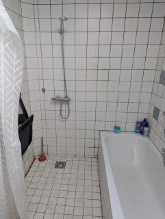 Budgetverblijf met Gedeelde Faciliteiten in Kootstertille - 4