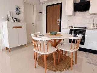 New appartment, 50m from beach with sea view and private parking - 1