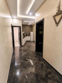 Beautiful apartment with jacuzzi and gym - 5