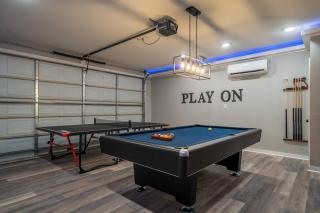 Lakefront Oasis 7 Min to DWNTN with Game Room! - 3