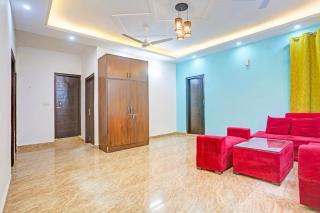 Hotel O KD 111 Shivam Residency - 0
