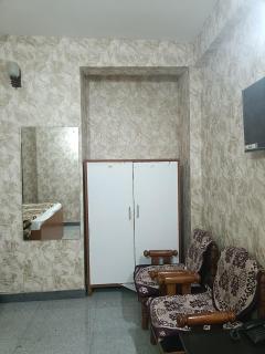 Executive Inn - 4