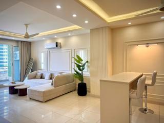 Wall Street Luxury Apartments - Elysium Tower - 3