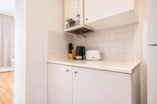 Comfortable Two Bedroom Apartment for Long Stays - 1