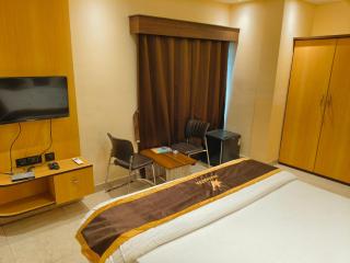 NAKSHATRA Hotel, Restaurant & Banquet - 4
