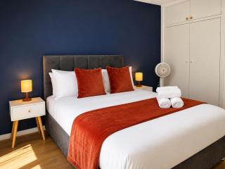 2 Bed Flat with Free Parking in Putney - 9