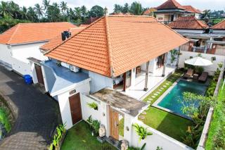 Ubud Raka Villa - 2