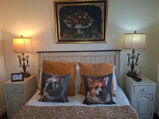 A Tapestry Garden Guest House - 3