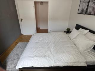 100qm, 2 BR, Schönbrunn, central, balcony - 9