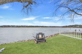 Rockn Reel on East Lake Okoboji - 5