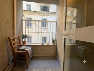 Bright & Spacious 3BR Apartment - C2 - 6