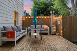 Beach 2BR plus Loft with Gym BBQ & Putting Green - 8