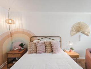 The Rainbow Room - Studio Apt - 1