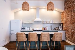 Hollyhock Suite 507 - 6