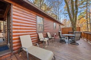 Broken Bow Duo Cabin with Private Hot Tub 3BR Sleeps 6 Near Beavers Bend Broken Bow Lake - 6
