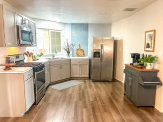 Stylish Getaway in Lake Isabella near Kern River - 8