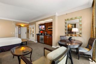 Signature Studio No Resort Fee - 5