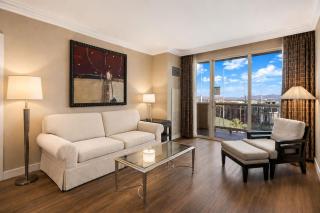 Sphere View King Suite On Strip - 7