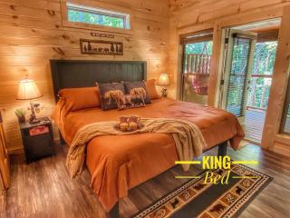 Quiet+Peaceful+fast WIFI+Dollywood+Hottub/FP #8 - 9