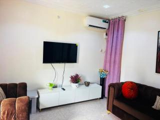 Cozy and Spacious PLV Apartment I Room 101 - 1