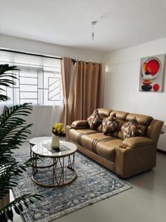 Luxury Host - 9