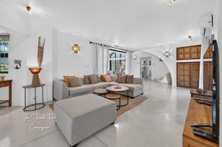 Villa Coloniale de Charme - Piscine Privée - 6