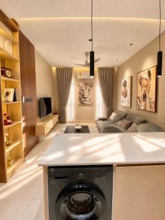 Bohemian Residence at Rainbow Apartments Accra - 8