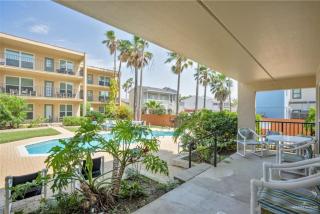 Ground Floor Beach Side 2 Min Walk To The Beach - 9