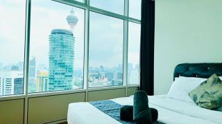 Sky Suites Klcc unique style stay serviced apartment - 9