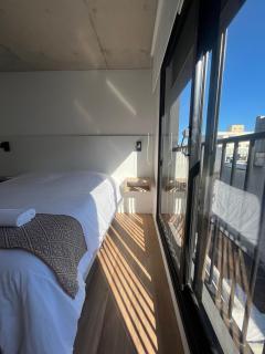 Live Suites - 8
