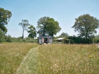 Daisy Shepherds Hut - 8