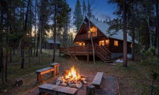 The Hailey Cabin - 30 min to Yellowstone, Fire Pit, Family Friendly - 0